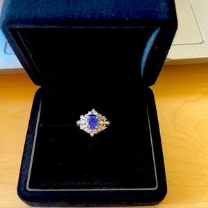 Sapphire platinum ring 1.32 carat